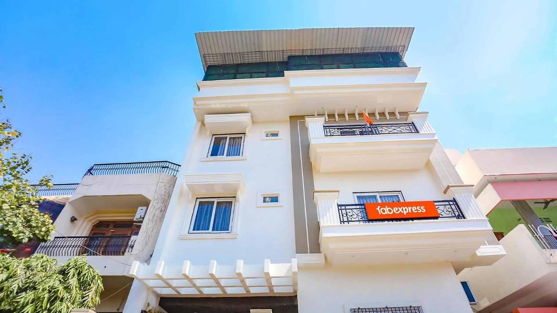 Fabexpress Aditya Guest House Varanasi Índia